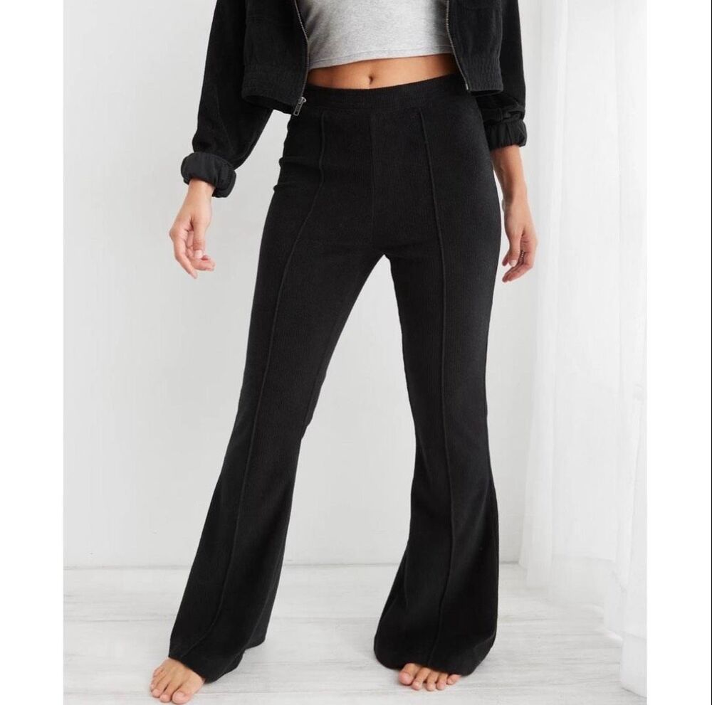 Aerie Black Corduroy Pull on Flare Pants Size Medium